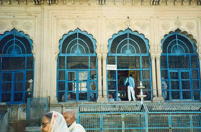 Shri Radha Shyamsundar Ji Temple